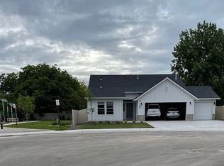 989 S Nautilus Ave, Boise, ID 83709