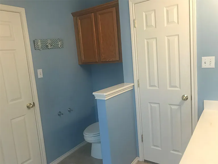 11321 Fletcher Hall Ln — Photo 14