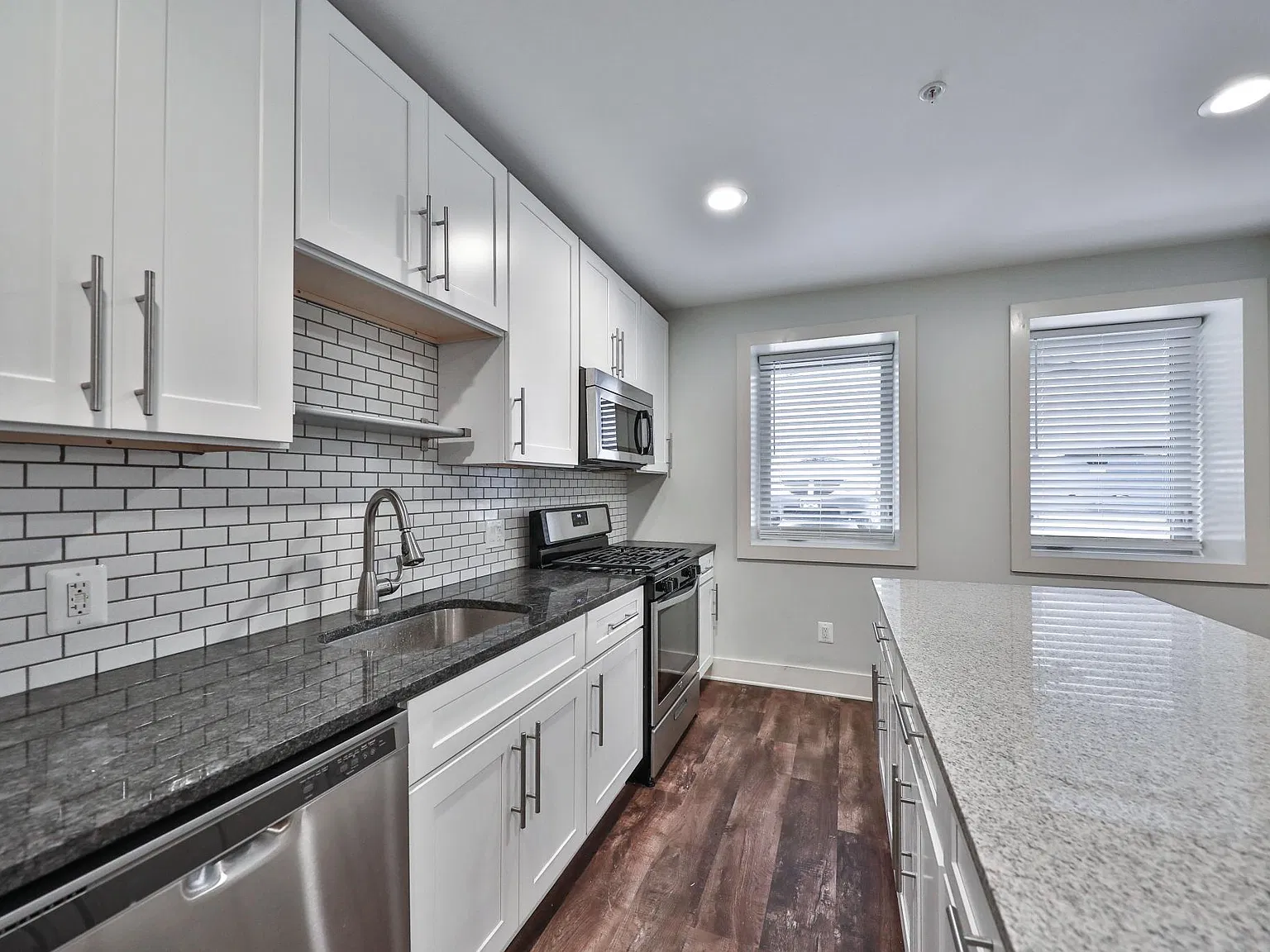 1320 N Franklin St — Photo 4