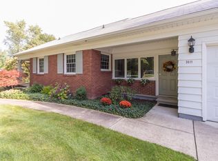 3511 Waverly Hills Rd, Lansing, MI 48917