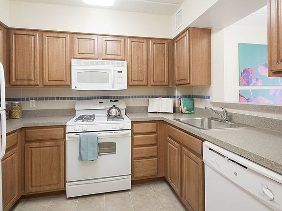 68 Garden Street Kitchen