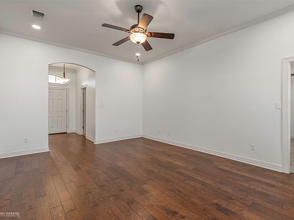 5th image of 3080 Dublin Way
