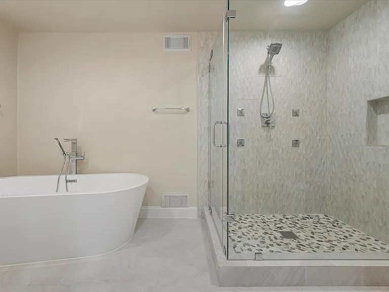 9036 Jeffery Rd — Photo 48