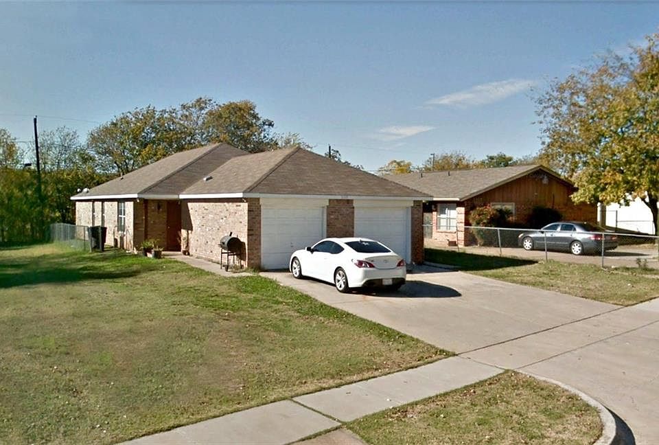1st image of 3115 Lincoln Ave