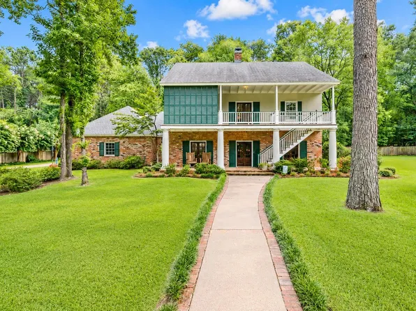 529 Cambridge Cir, Carthage, TX 75633