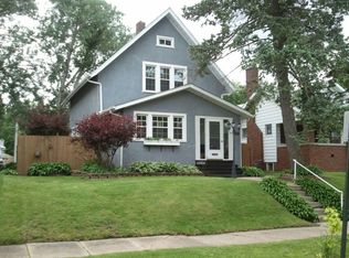 810 20th Ave, Moline, IL 61265