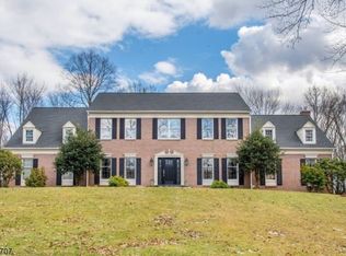 4 S Gables Dr, Chester, NJ 07930