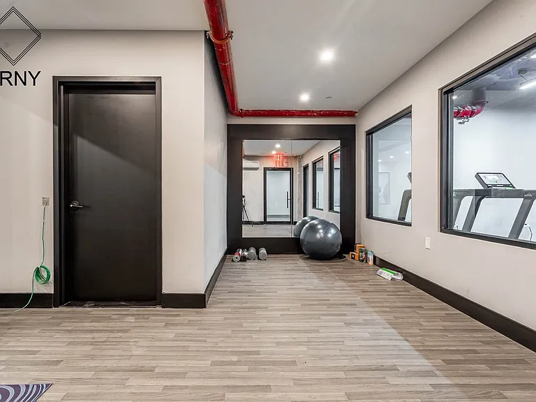 2807 Snyder Ave #6A — Photo 20