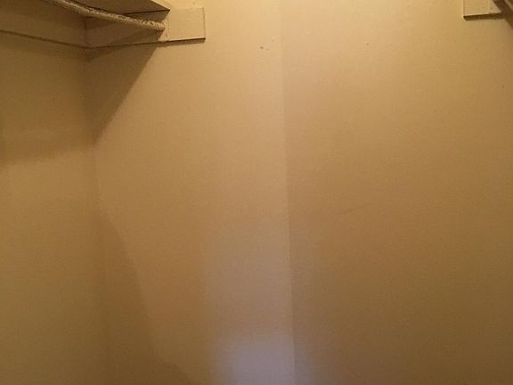 5th image of 1704 Shannon St APT 125