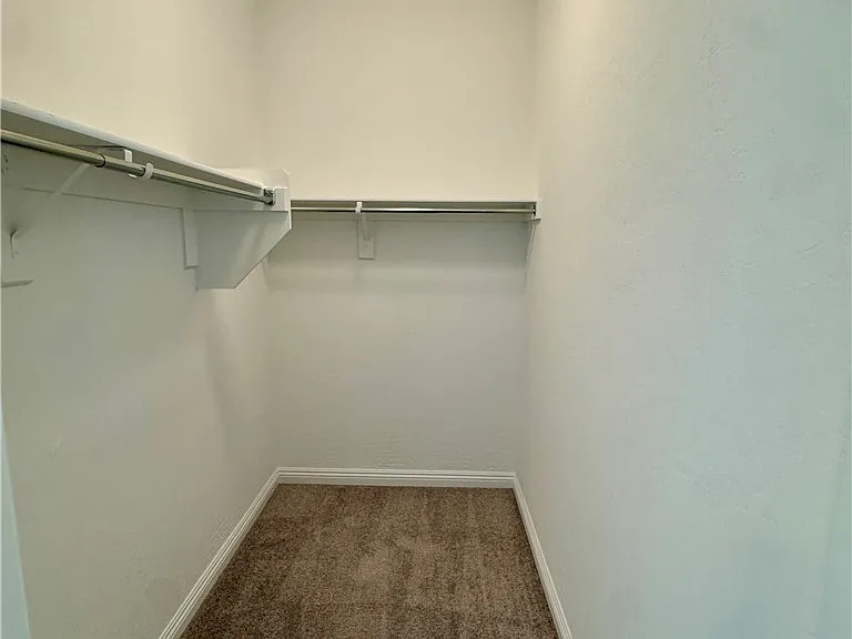 2239 Arrington Ave — Photo 41