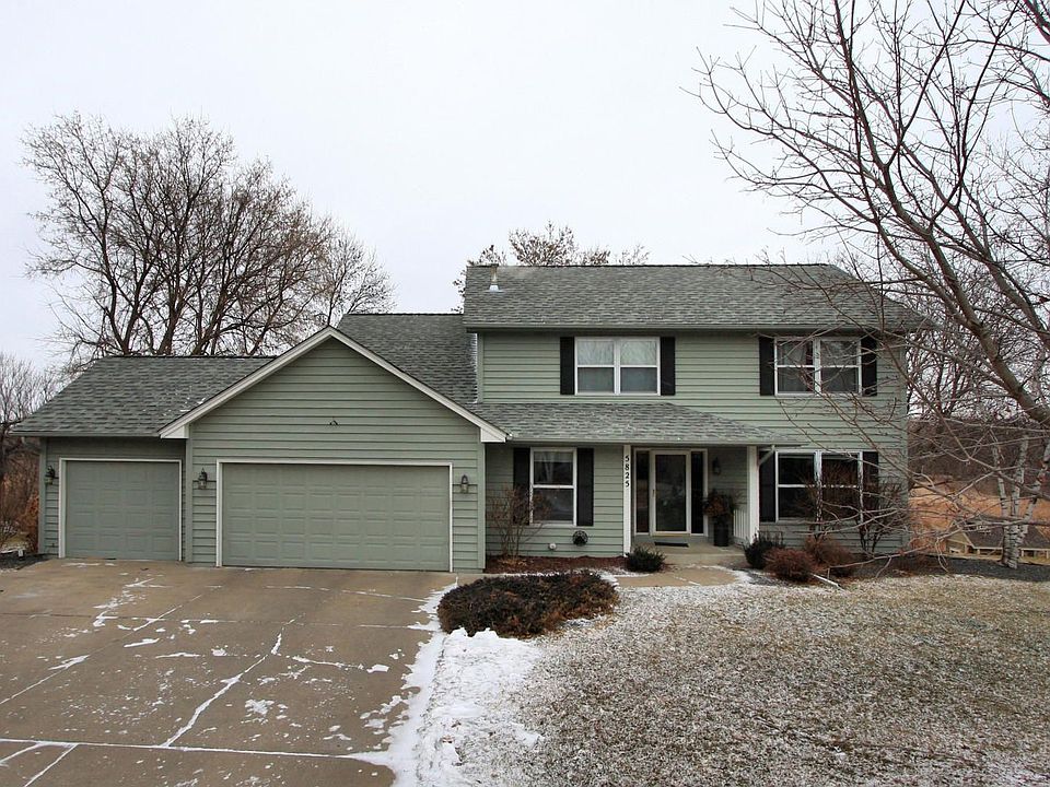 3 car garage