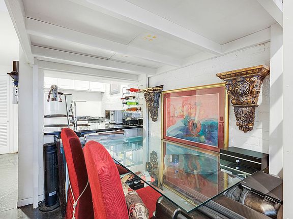 3rd image of 424 W 46th St APT 1D