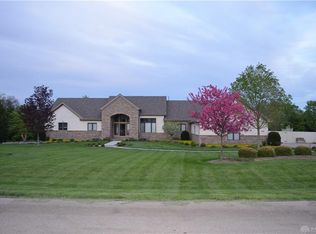 534 Sugarbrook Trl, Bellbrook, OH 45305
