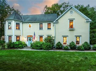 270 Newtown Tpke, Weston, CT 06883