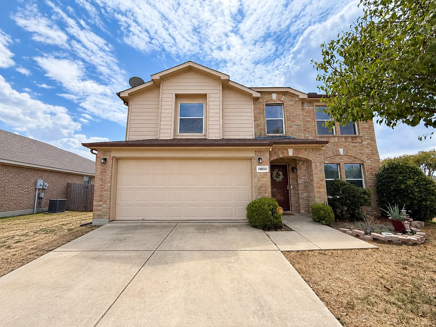 4 bed, 2.5 bath, 3091 sqft, $2,750 — Photo 1