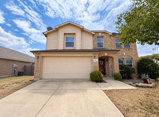 14800 Ledgeview Ct, Balch Springs, TX 75180