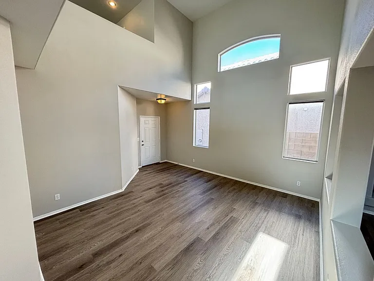 10413 Orange Port Ct — Photo 4