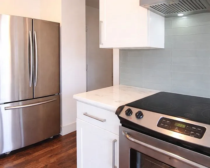 707 E Seneca St. — Photo 46