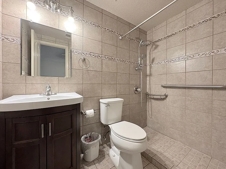 8511 Victor Ln — Photo 15
