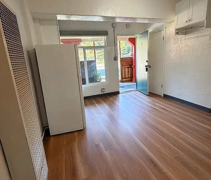 10110 Soquel Dr #4 — Photo 5