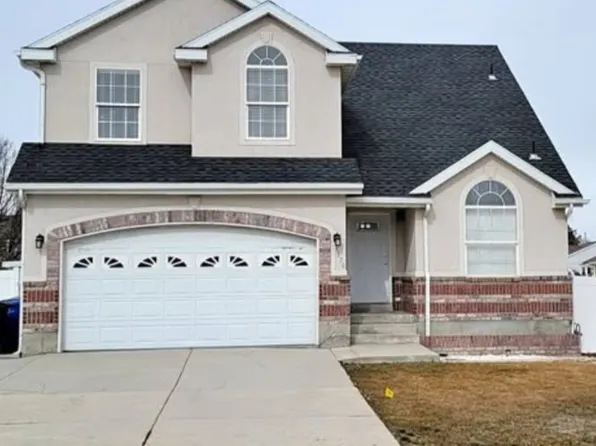 1528 W Duffys Ln, West Jordan, UT 84084
