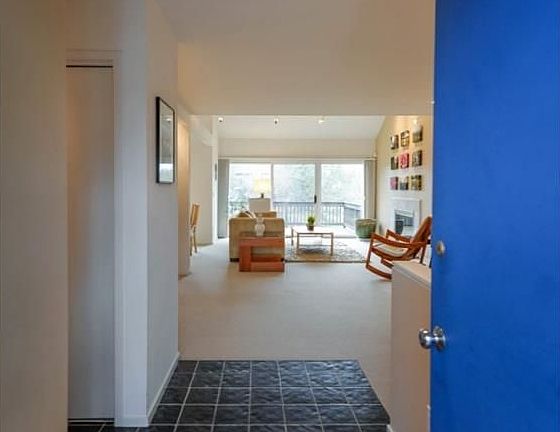 4th image of 7 Westbury Ct