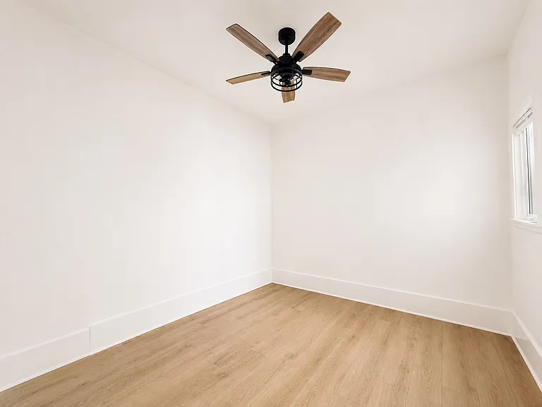 1600 E Ocean Blvd #6 — Photo 12