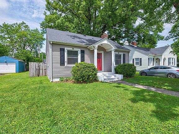 4th image of 1104 Locust St