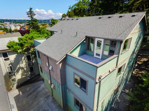 1314 W Ruffner St, Seattle, WA 98119