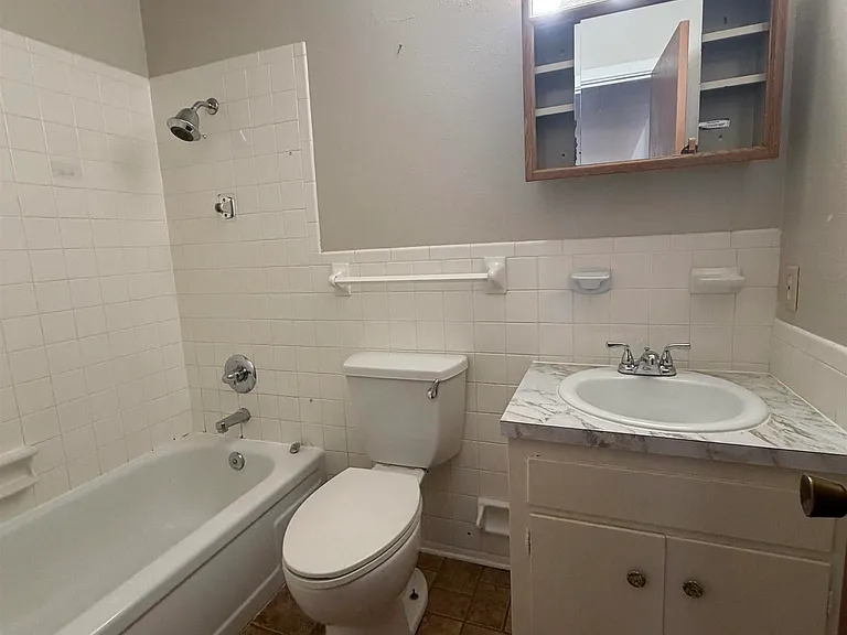 4719 Cape Cod Dr — Photo 17
