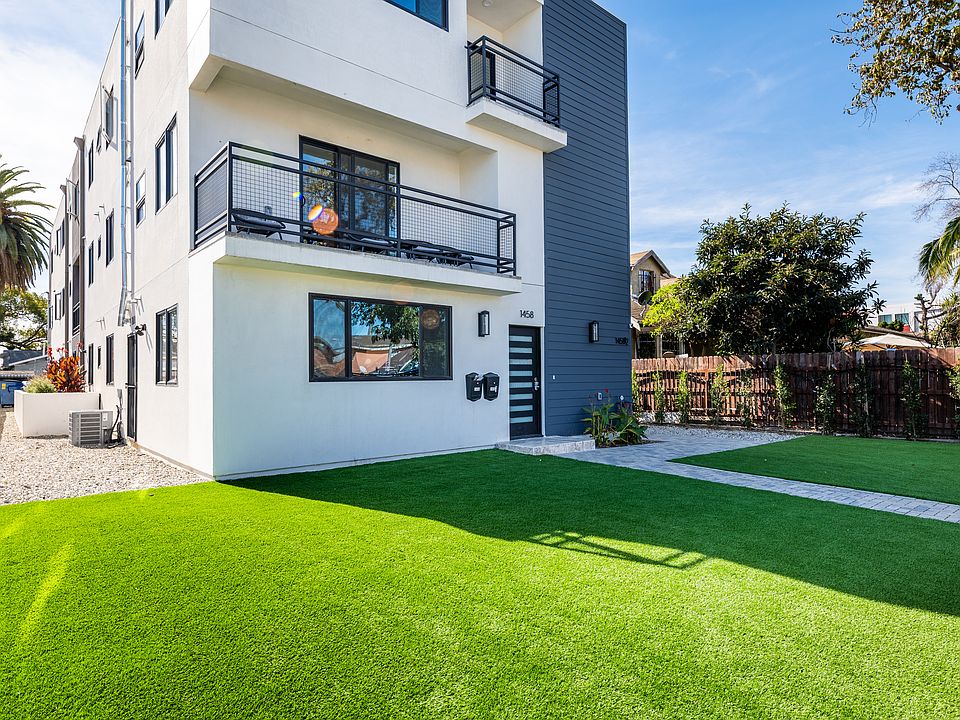 Community at 1458 w37th Pl