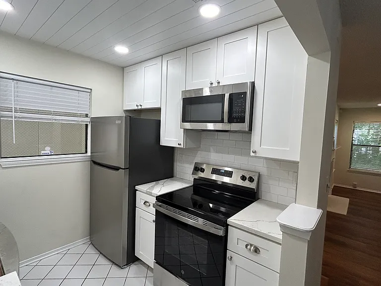 2108 Huntingdon Chase — Photo 5