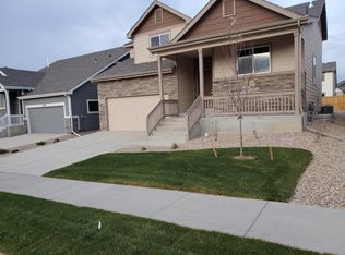 2122 Day Spring Dr, Windsor, CO 80550