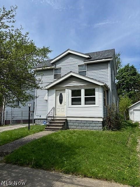 1st image of 10613 Nelson Ave
