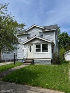 10613 Nelson Ave, Cleveland, OH, 44105