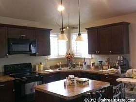 4th image of 222 W Fox Hollow Dr