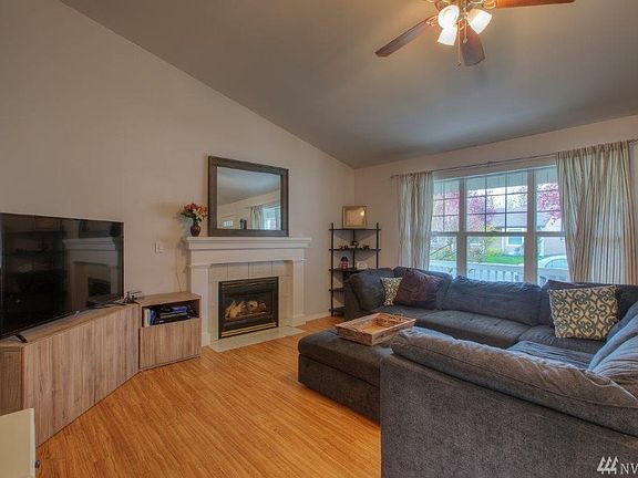 5th image of 5621 159th Avenue Ct E