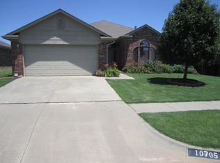 10705 NW 32nd St, Yukon, OK 73099