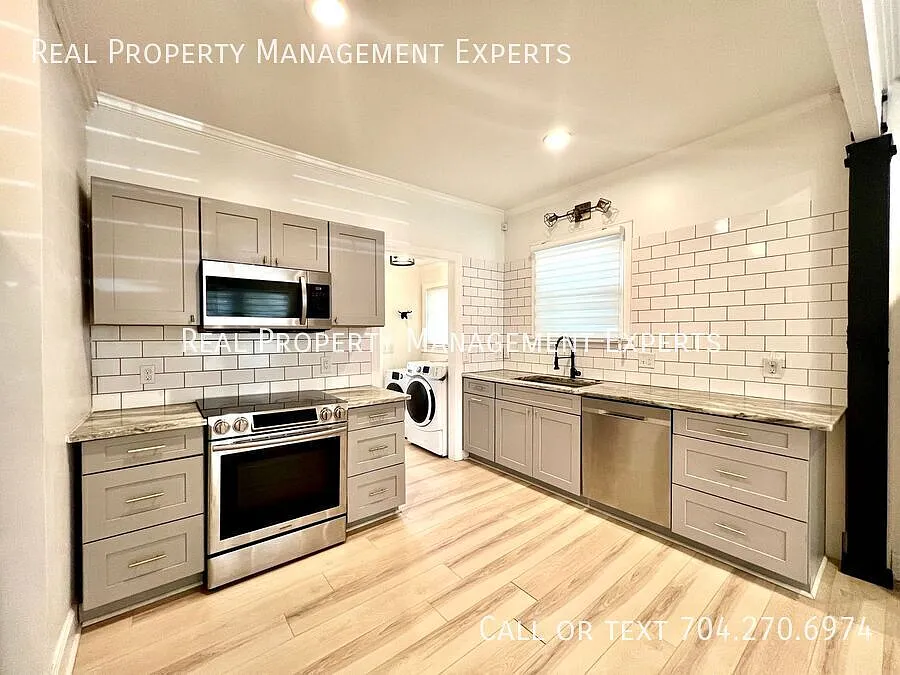 Beautiful 2BR/2BA home in Charlotte! — Photo 4