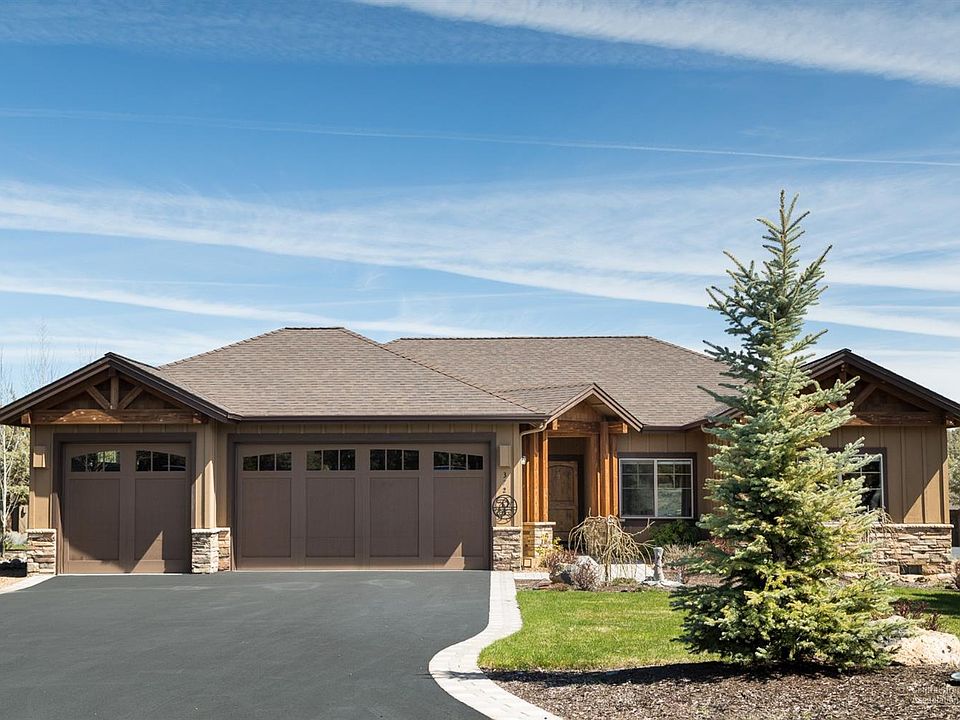 1st image of 372 Sun Vista Dr