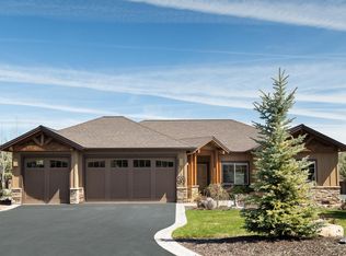 372 Sun Vista Dr, Redmond, OR 97756
