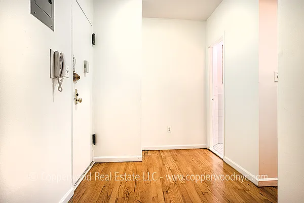 Rented by Copperwood Real Estate | media 11