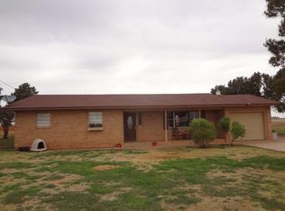 6051 Delaware Rd, Levelland, TX 79336