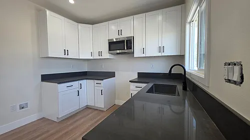 5706 S Figueroa St #5706 Photo 1