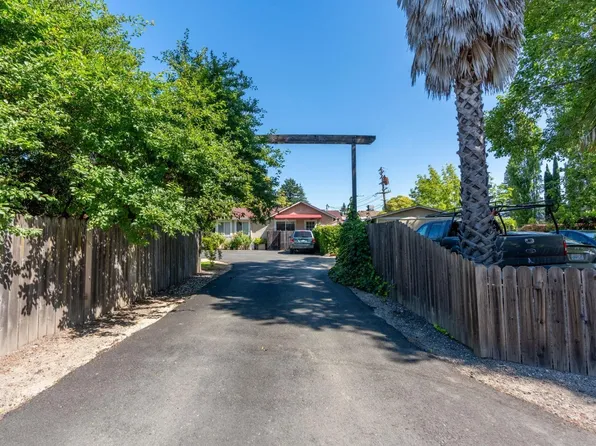 2445 Solano Avenue, Napa, CA 94558