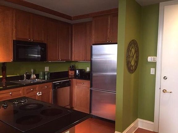 5th image of 57 Forsyth St Unit 10F