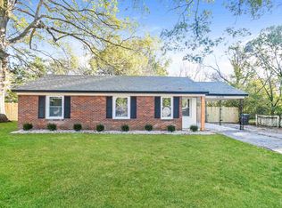 5264 Lochinvar Rd, Memphis, TN 38116