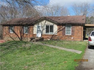 859 Pollard Rd, Clarksville, TN 37042