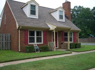 68 Westview Dr, Hampton, VA 23666
