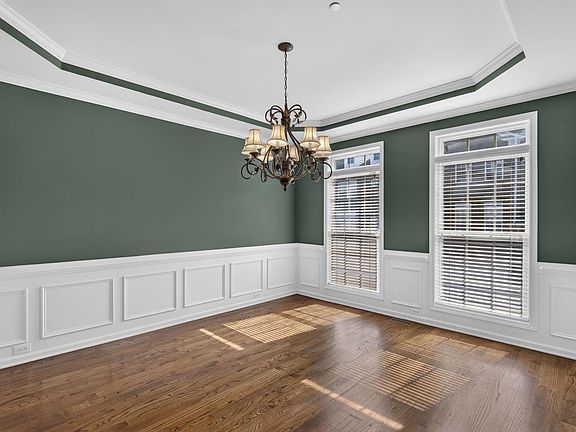 3rd image of 209 Aldridge Pl